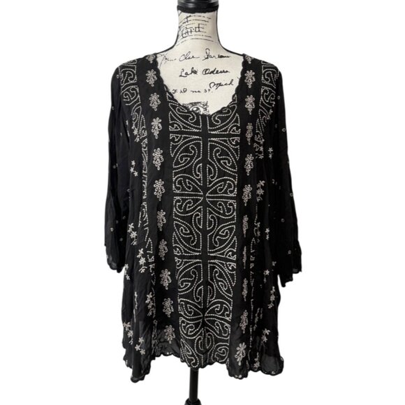 Johnny Was Ridden Tunic Black White Embroidered Boho Top Size L - Picture 1 of 7
